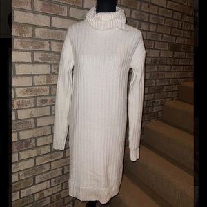 NWT off white Banana Republic turtleneck sweater dress